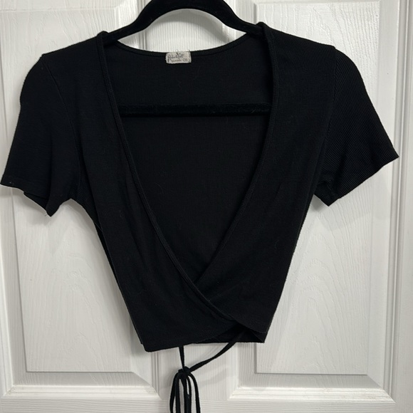 Brandy Melville Crop Wrap Top - Picture 1 of 5